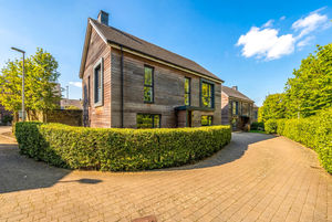 Photo 42- click for photo gallery